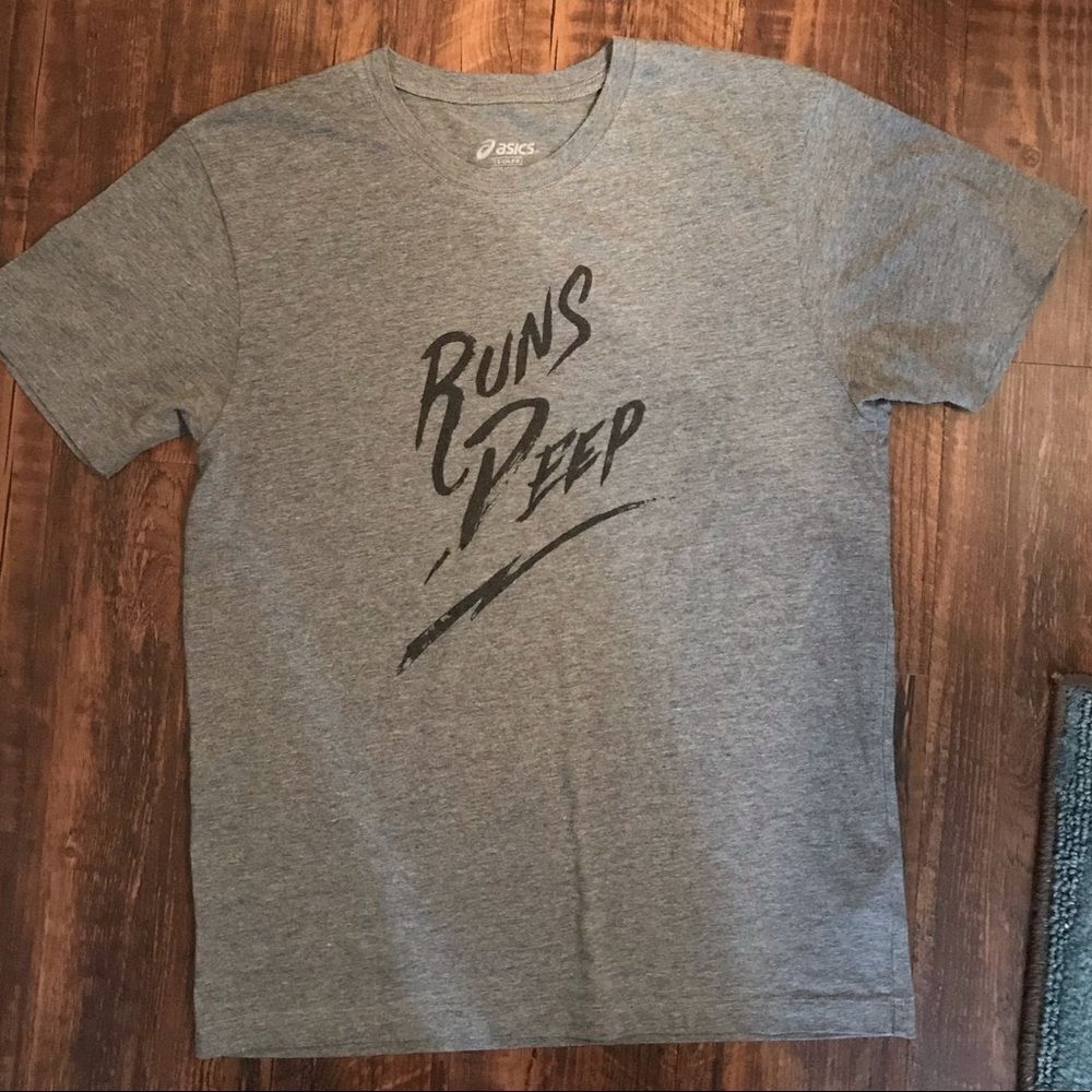ASICS Runs Deep Grey Short Sleeve Tee Shirt Small